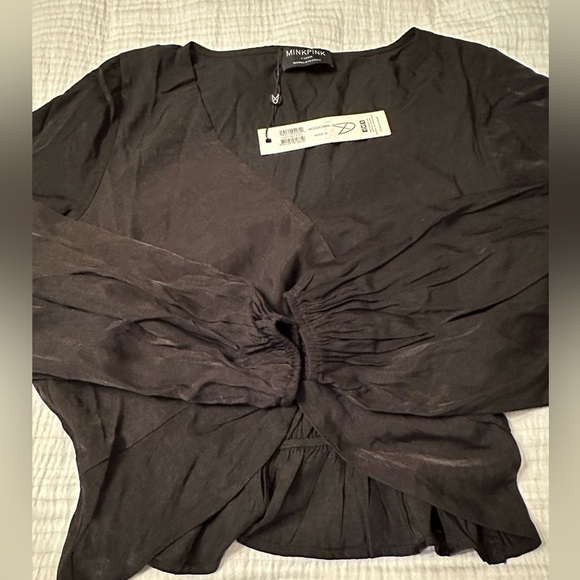 MinkPink Harper Twist Blouse - NWT - Size XL - Picture 5 of 11